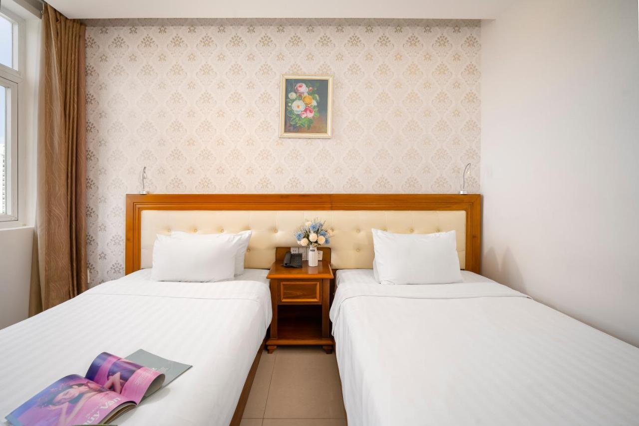 Royal Family Hotel Дананг Экстерьер фото